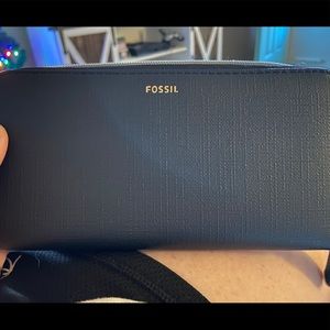 Black fossil zip around wallet